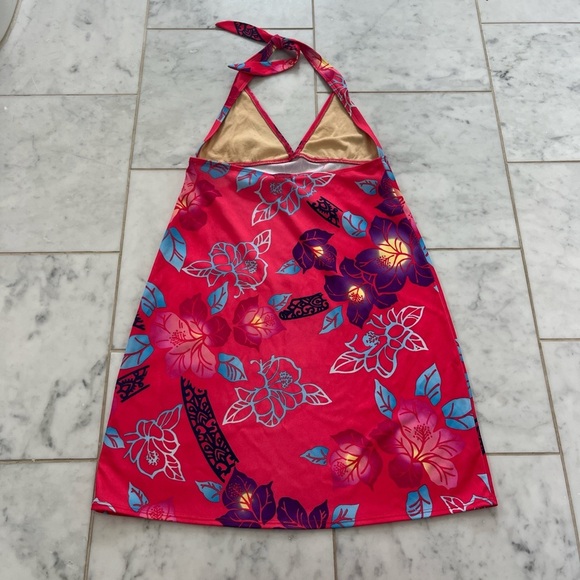 Billabong Pink Floral halter dress. Has a few tiny flaws shown in pictures. - Picture 3 of 6